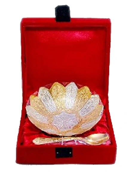 Antique Floral Engraved Gift Bowl for Dry Fruits, Sweets & Gifting