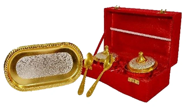 Classic Indian Gifting Set || Silver-Gold Bowl Set with Dom Lid and Tray